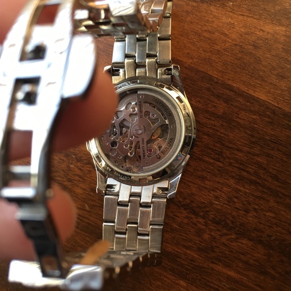 Bulova hearts & 44 diamond automatic watch - Picture 5 of 7